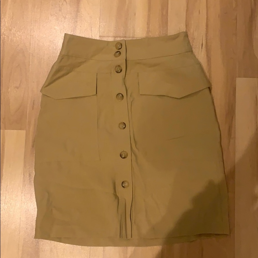New, never worn paper-bag skirt!